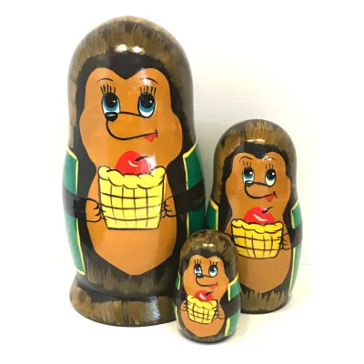 1363 - Matryoshka Russian Nesting Doll Hedgehog