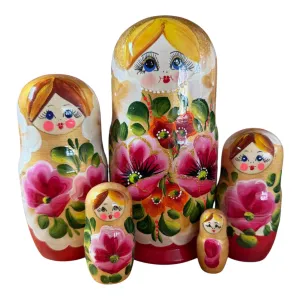 2226 - Matriochka Poupées Russes Motif Floral Rouge et Doré 2226 - Matriochka Poupées Russes Motif Floral Rouge et Doré