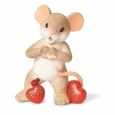 Love You With All My Heart Figurine Charming Tails