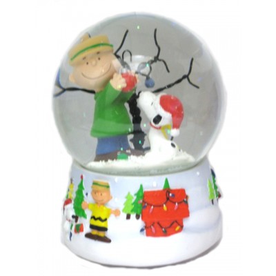 Charlie and Snoopy's Christmas Tree Musical Snowglobe