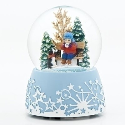 Hot Chocolat with Domino Musical Snowglobe