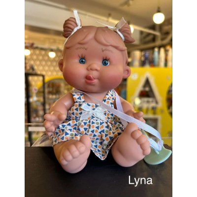 Lyna Pepotines Doll