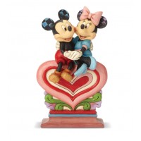 Mickey et Minnie sur un Coeur Jim Shore Disney Tradition