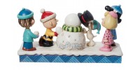 Snoopy and Friends Building Snowman Jim Shore Peanuts