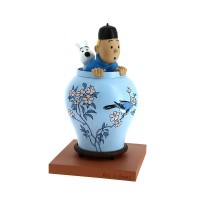 Tintin and Snowy Vase The Blue Lotus Icons Collection